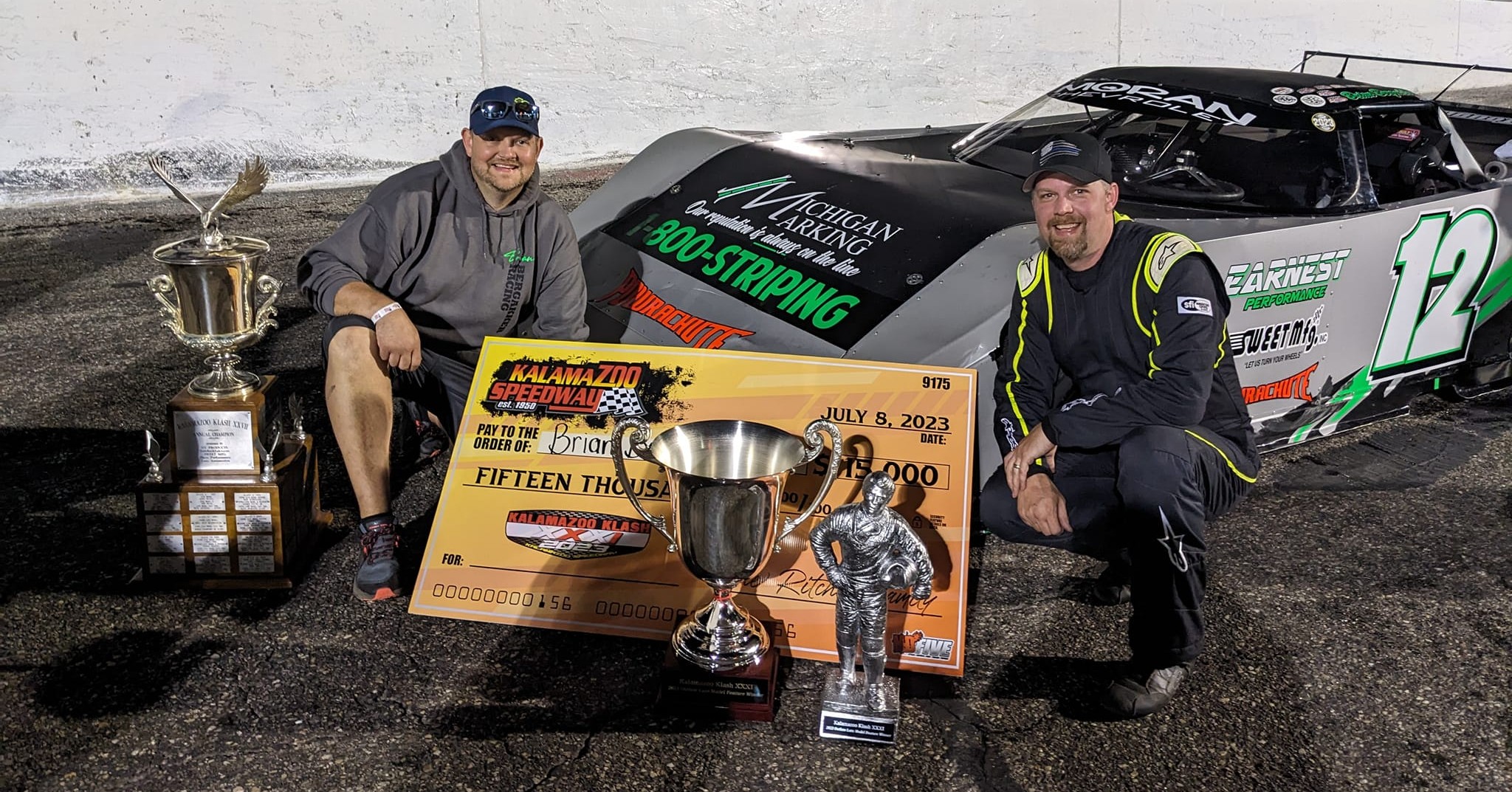 Outlaw Victory Lane