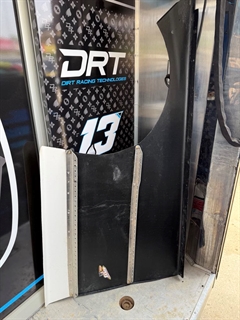 DRT QTR Inside