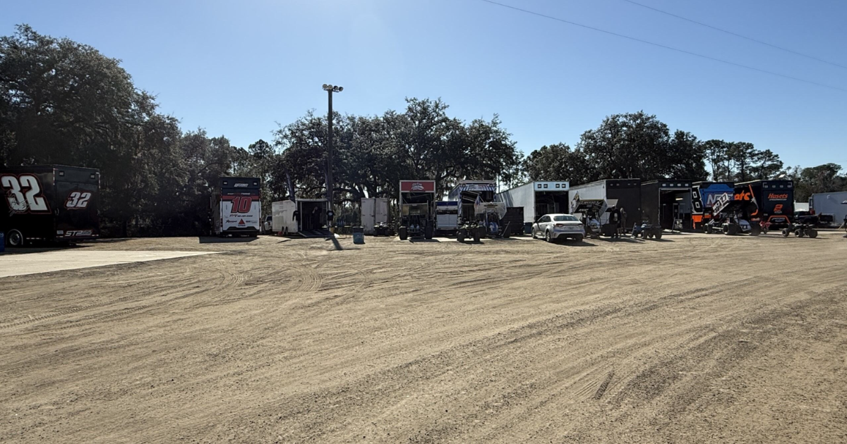 Pits at the 2026 DIRTcar Winter Nationals