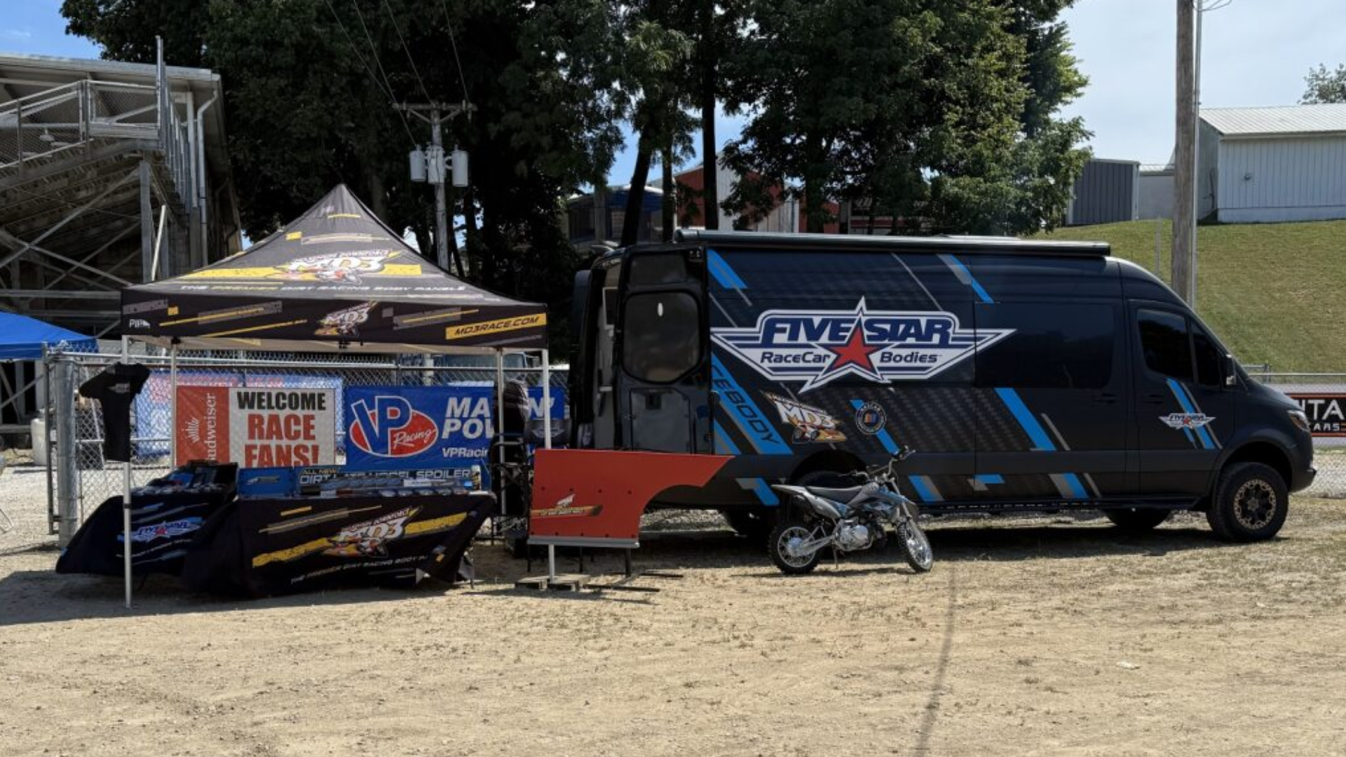 Five Star at Highland Speedway with the World of Outlaws