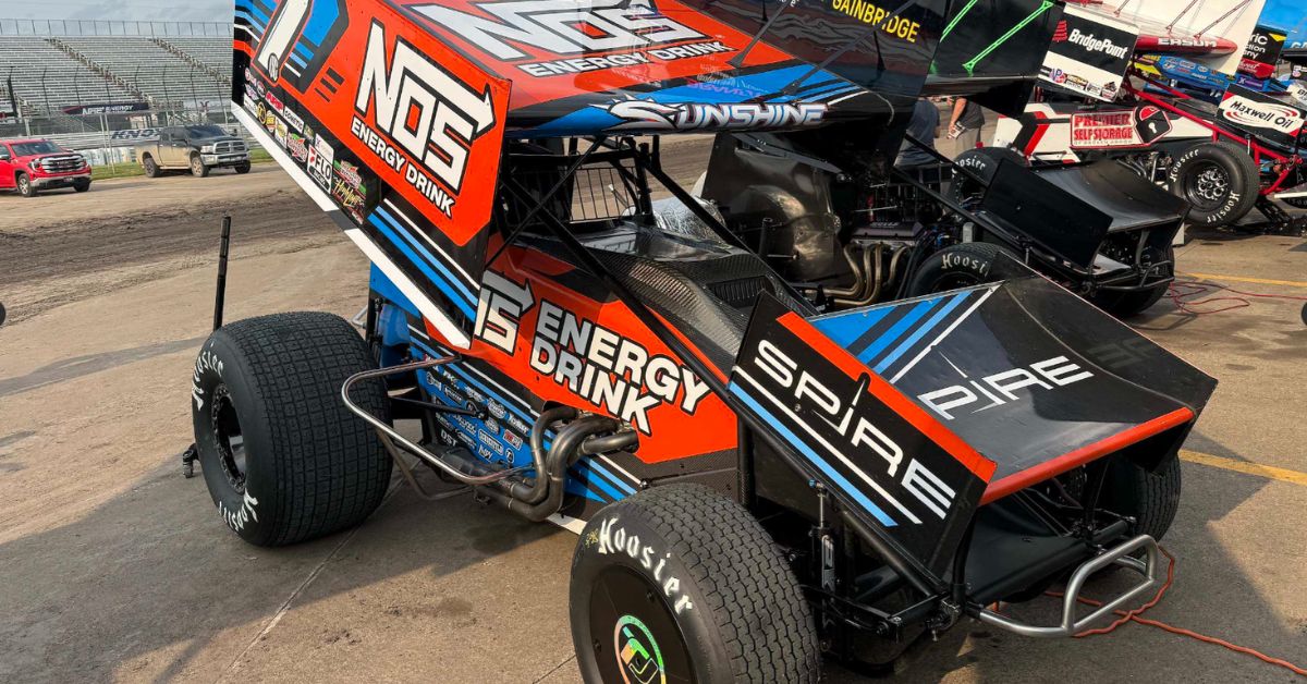 Tyler Courtney racing the NOS Energy Drink 7BC Sprint Car at Knoxville Raceway