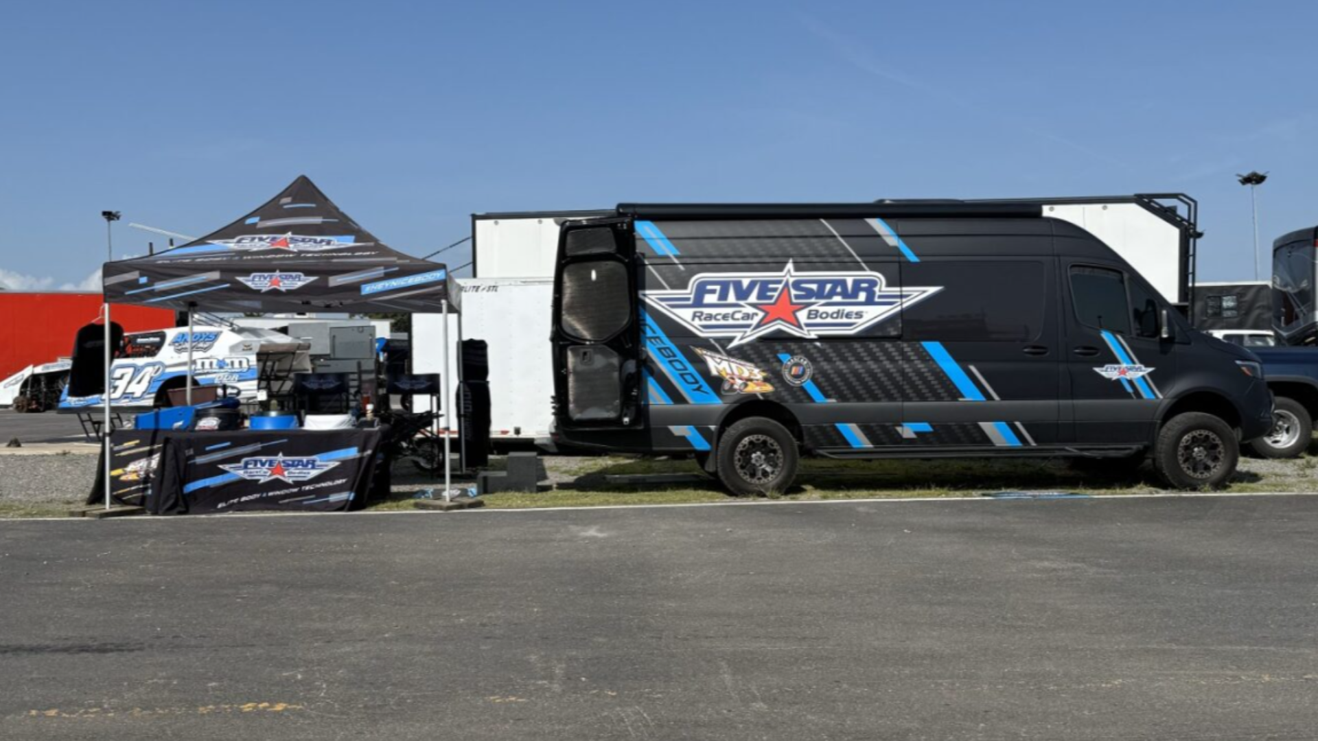 Van at Arrowhead Speedway